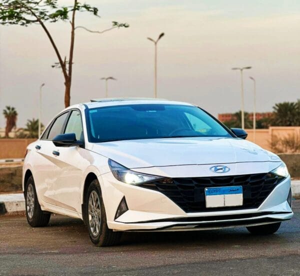 hyundai-elantra-cn7